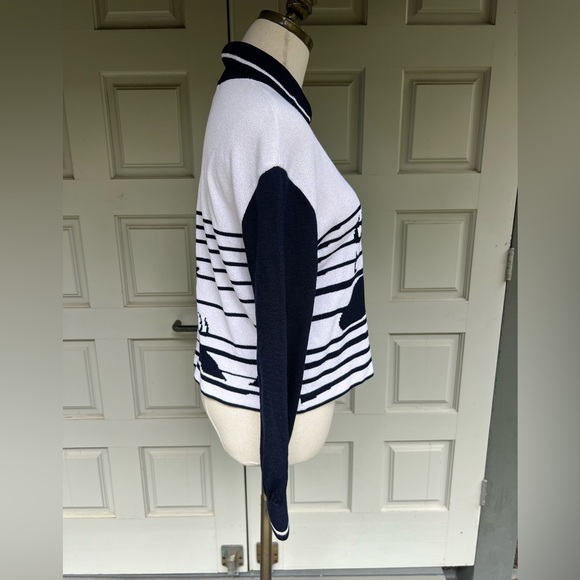 St. John Knit Whale Graphic Long Sleeve Collared Pullover Sweater - Picture 2 of 7